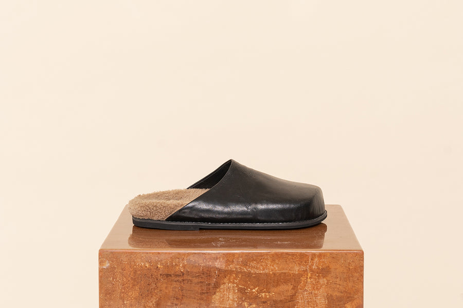 'Urbino Loafer' - Black/Chestnut Sherpa